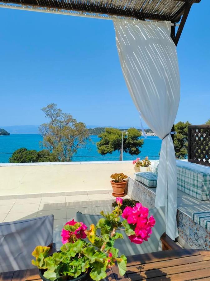 Sea Breeze - Home With A View Bouzaiika Экстерьер фото